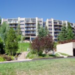 Bronze Tree Condominiums - Summer Bronze Tree Condominiums - Summer